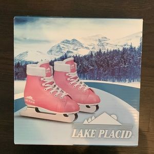 Girls’ double runner ice skates.